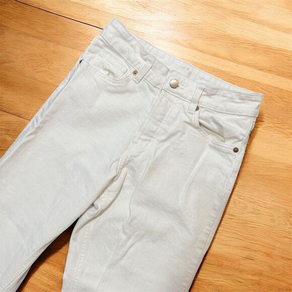 H&M White Wash High Rise Waisted Mom Jeans 4 Straight - Picture 2 of 8